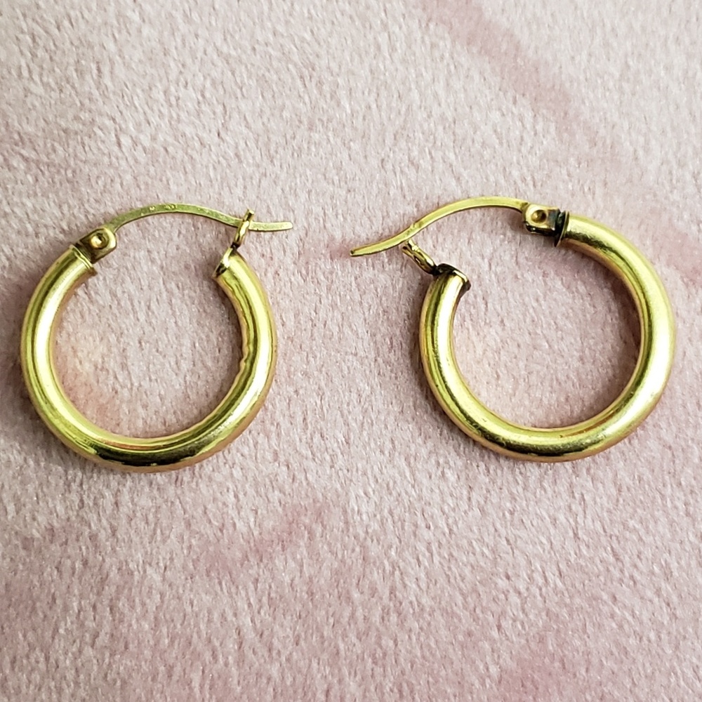 14k Yellow Gold Hoop Earrings 3/4" Diameter